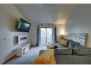 1101 Wayridge Dr, Madison, WI 53704