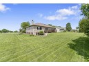 6817 Bluff Point Dr, Madison, WI 53718