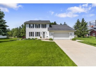 713 Chestnut Crest Cottage Grove, WI 53527