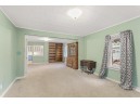 155 S Water St, Columbus, WI 53925