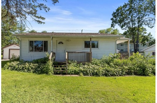 1029 Ridgewood Way, Madison, WI 53713