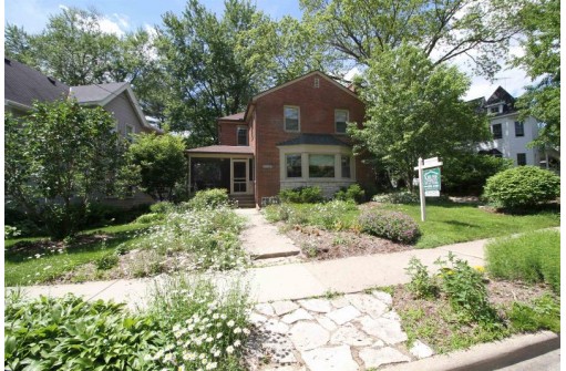 2330 Lakeland Ave, Madison, WI 53704-5735