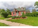 420 Juneau Ave, Mauston, WI 53948