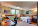 2828 Nashua Ln, Cottage Grove, WI 53527