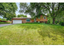 2828 Nashua Ln, Cottage Grove, WI 53527