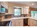 2828 Nashua Ln, Cottage Grove, WI 53527