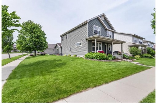 6137 Dominion Dr, Madison, WI 53718