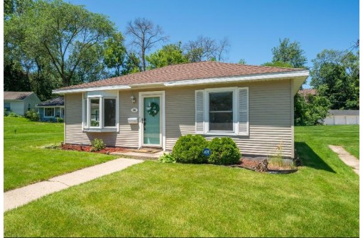 64 Craig Ave, Madison, WI 53705