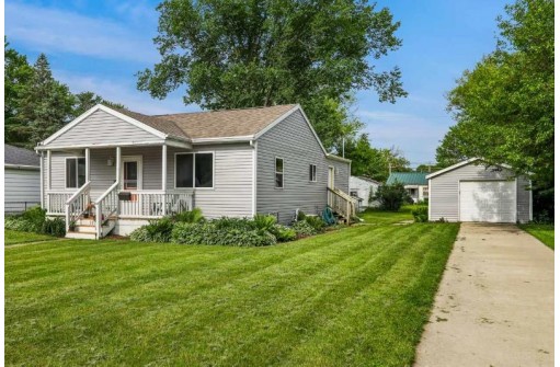 3802 Toban Dr, Madison, WI 53704