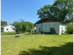 620 Newfield Dr Beloit, WI 53511