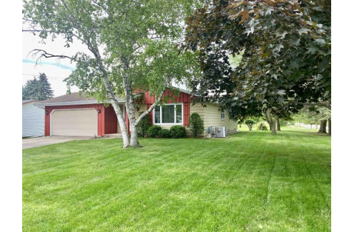 503 Ardmore Ave, Ripon, WI 54971