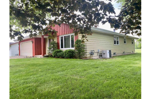 503 Ardmore Ave, Ripon, WI 54971