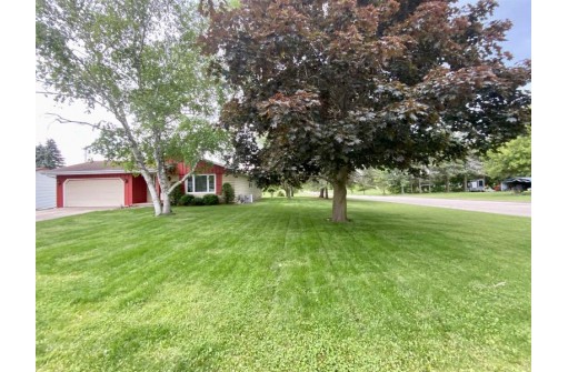 503 Ardmore Ave, Ripon, WI 54971