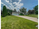 301 Farwell Rd, Beaver Dam, WI 53916