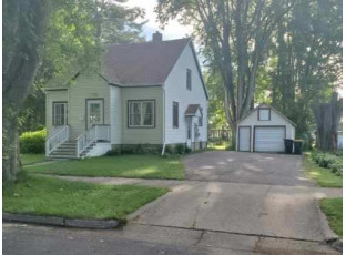 447 Ellinwood Ave Reedsburg, WI 53959