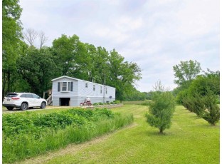 200 Stagman Ln Bagley, WI 53801