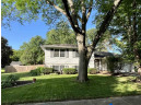 4506 Village Ln, Madison, WI 53704