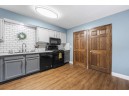 925 Keenan Ln, Stoughton, WI 53589