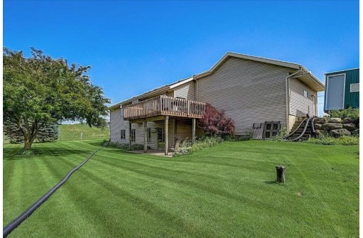 8814 County Road Y, Sauk City, WI 53583