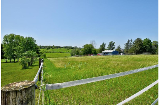 N9653 County Road J, New Glarus, WI 53516