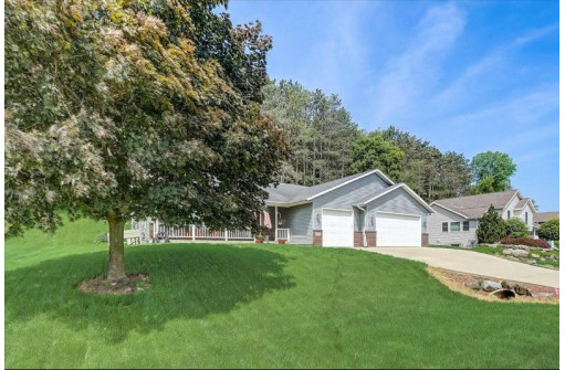 1125 Gil'S Way, Cross Plains, WI 53528