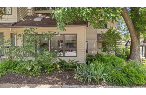 2 N Allen St, Madison, WI 53726