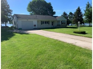 N7370 Malibou Ln Beaver Dam, WI 53916