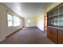 34001 Hill Valley Dr, East Troy, WI 53120