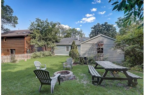 3018 Gregory St, Madison, WI 53711