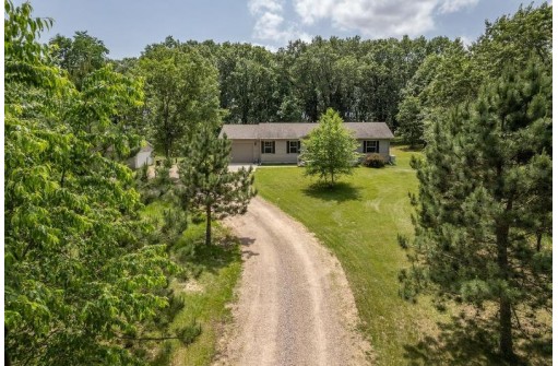 441 Fur Ln, Wisconsin Dells, WI 53965