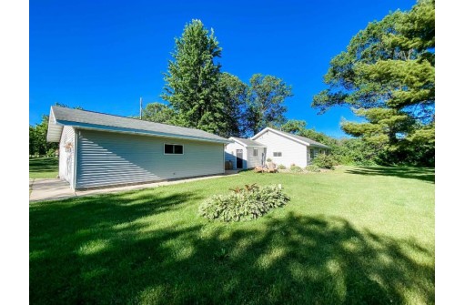 E8303 N Reedsburg Rd, Reedsburg, WI 53959