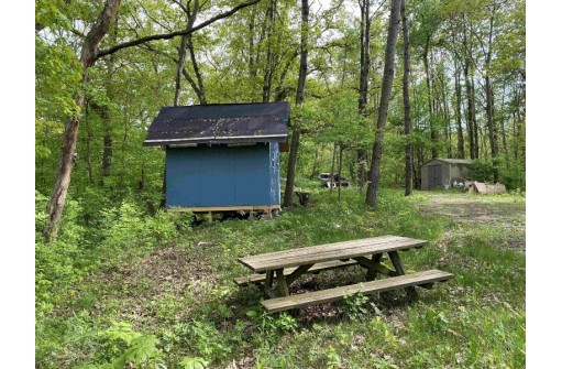 61316 Seclulded Apple Tr, Ferryville, WI 54628