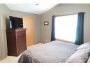 350 Kelvington Dr, Sun Prairie, WI 53590