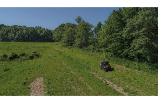 128.08 AC Fairview Rd, Avoca, WI 53506