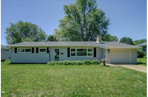 4333 Herrick Ln, Madison, WI 53711