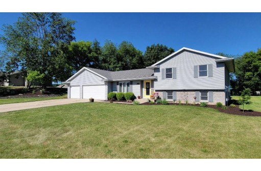 4319 W Rotamer Rd, Janesville, WI 53546