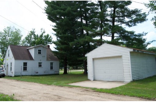 118 W Maple St, Muscoda, WI 53573