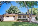 1801 Kenneth St, Madison, WI 53711