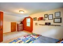 726 Northport Dr, Madison, WI 53704