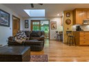 126 Nautilus Dr, Madison, WI 53705