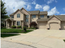 2226 Deer Path, Waukesha, WI 53189