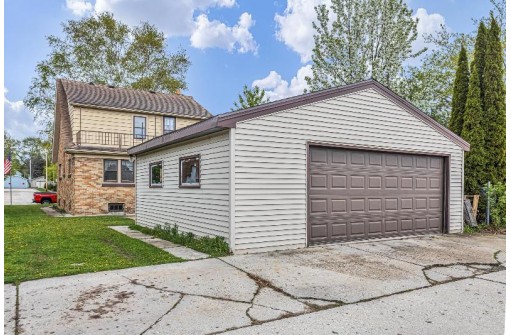 1406 Main Ave, Sheboygan, WI 53083