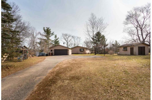 1655 Kingswood Tr, Nekoosa, WI 54457