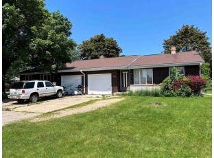 1604 Jennie St Menasha, WI 54952