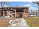 6430 Pheasant Ln, Middleton, WI 53562