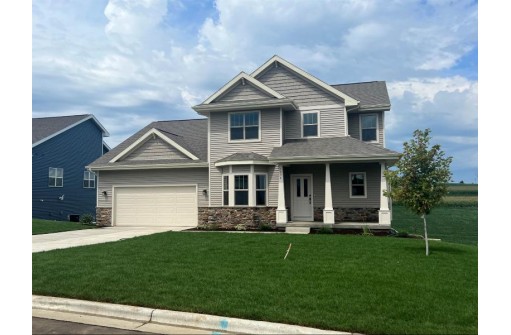 1316 Manor Dr, Mount Horeb, WI 53572