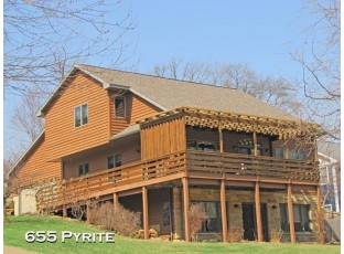 655 Pyrite Rd Platteville, WI 53818