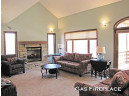 655 Pyrite Rd, Platteville, WI 53818