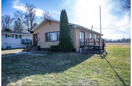 709 S Division St, New Lisbon, WI 53950