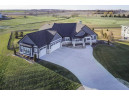 6689 Wagners Vineyard Tr, Sun Prairie, WI 53590